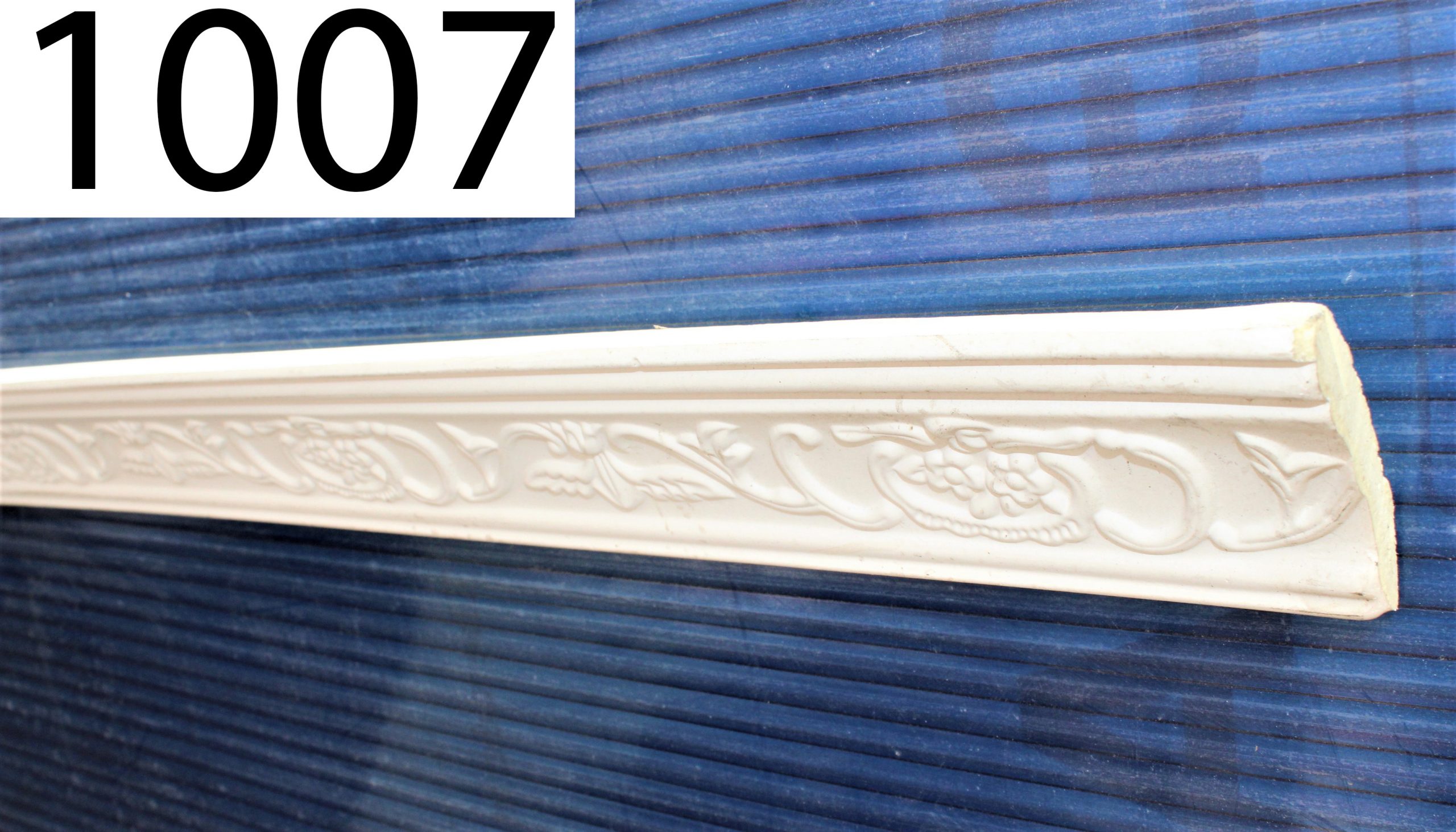 Flowery Cornice 1007
